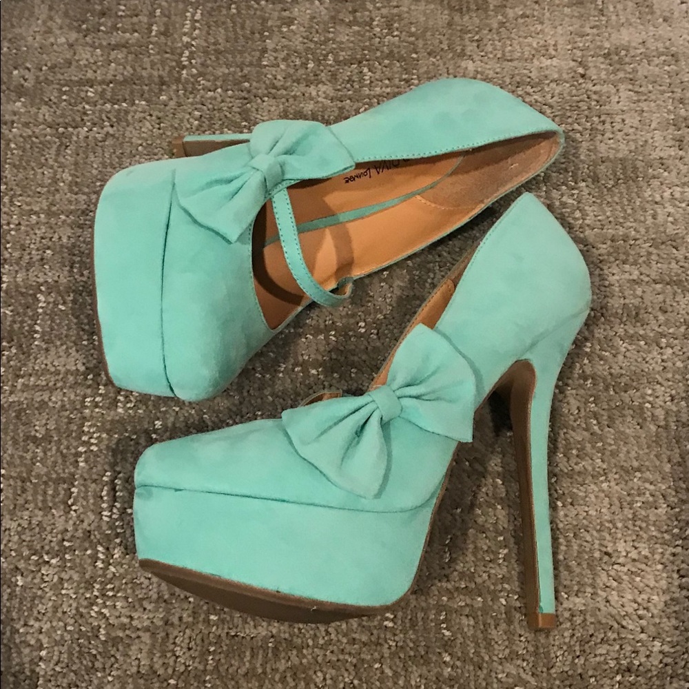 Mint Heels - Picture 2 of 4